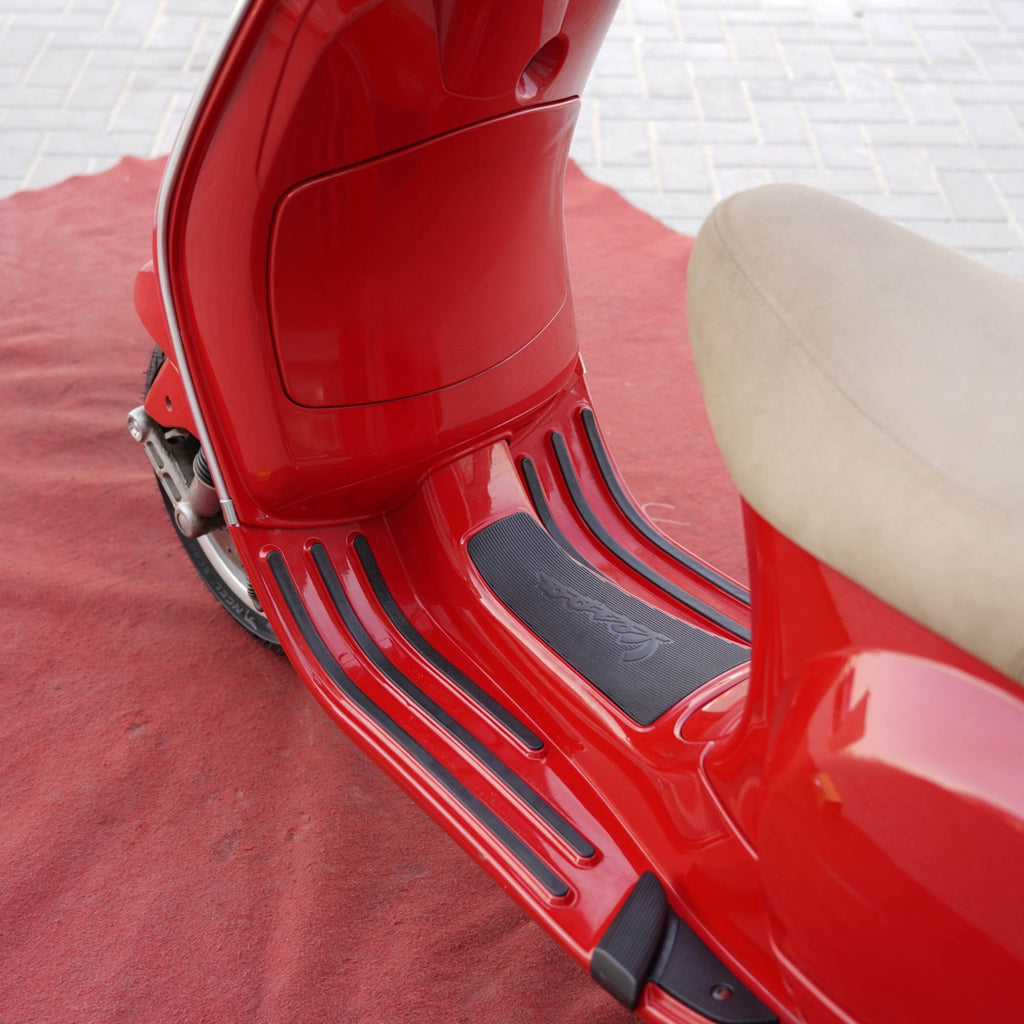 2012 Used Vespa LX 150 Excellent City Scooter for Sale In UAE