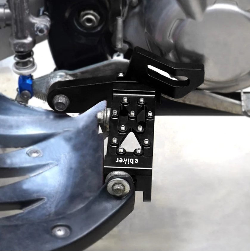 دواسات القدمين لدراجة ياماها رابتورRaptor 700 باللون الأسود - EB11240454