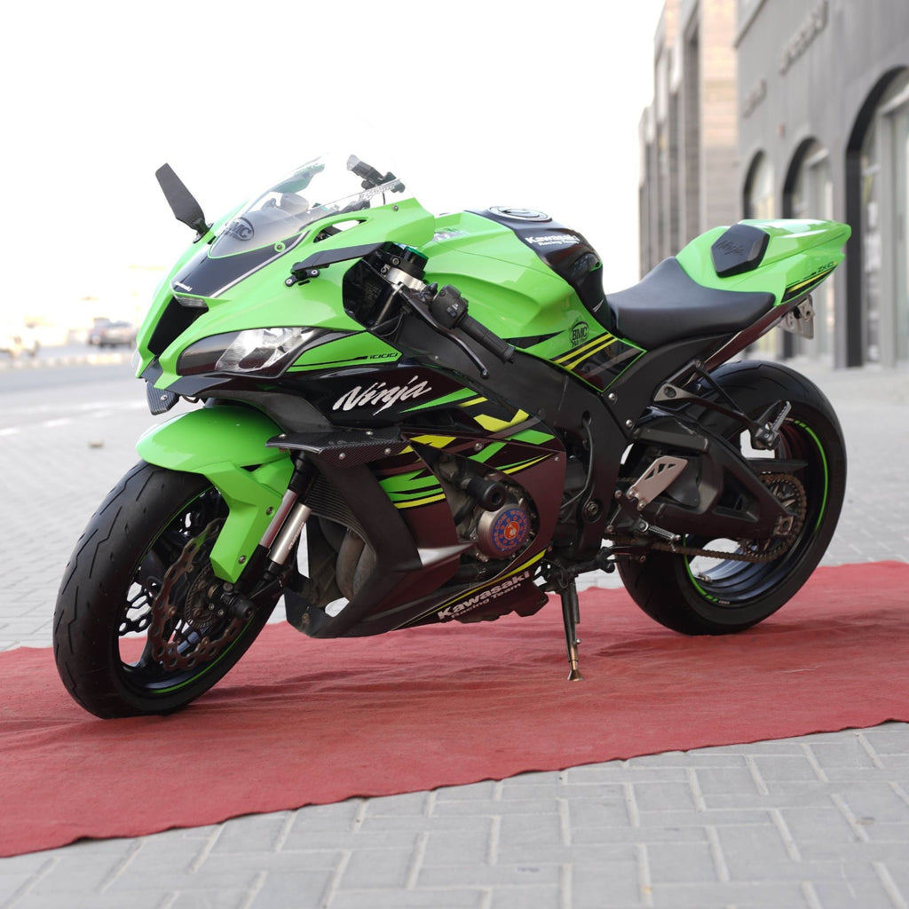 Used 2018 Kawasaki ZX10R Superbike 1000CC for Sale In UAE