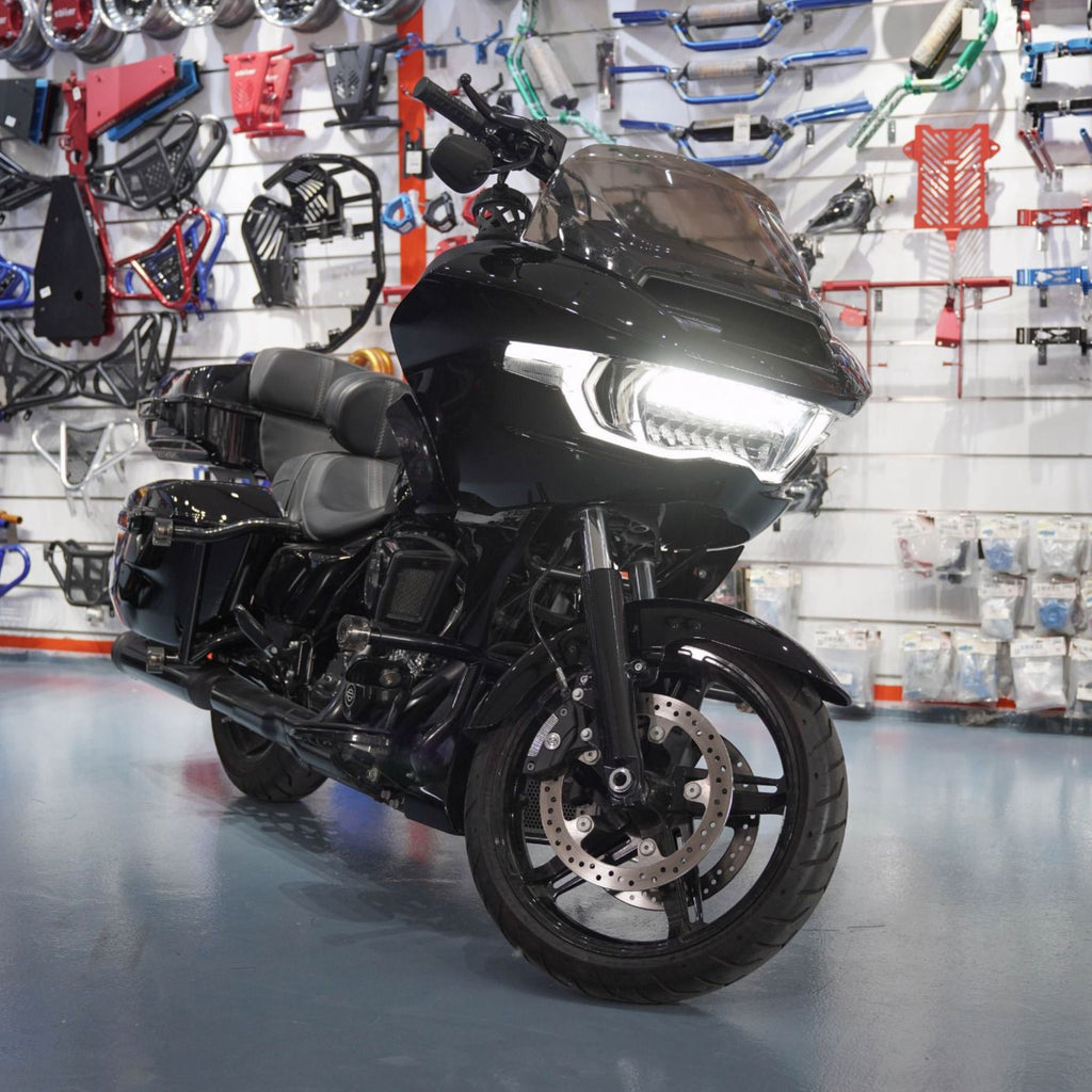 2024 Harley Davidson Road King Premium Touring Bike In Dubai - 0569000351