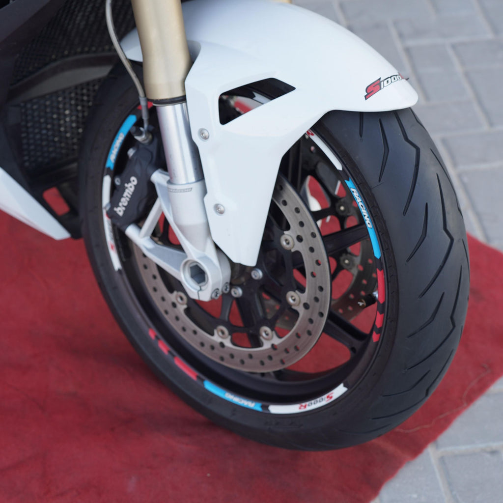 دراجة نارية BMW S 1000 R Premium Super موديل 2022 للبيع - اتصل الآن على +971555598040