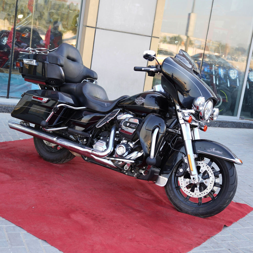 Premium Used Harley Davidson Ultra Glide Special Edition Motorcycle for Sale - Call Now +971555598040