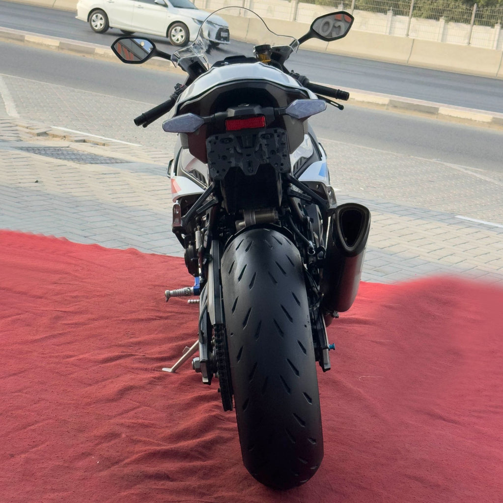 Used 2023 BMW S1000RR Superbike 999 CC 205 hp for Sale In UAE