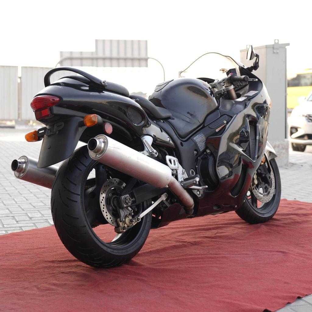 Used 2003 Suzuki Hayabusa GSX1300R Motorcycle 1300CC for Sale In UAE