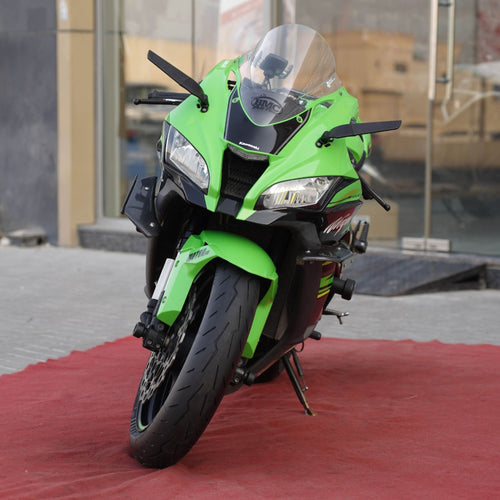 Used 2018 Kawasaki ZX10R Superbike 1000CC for Sale In UAE