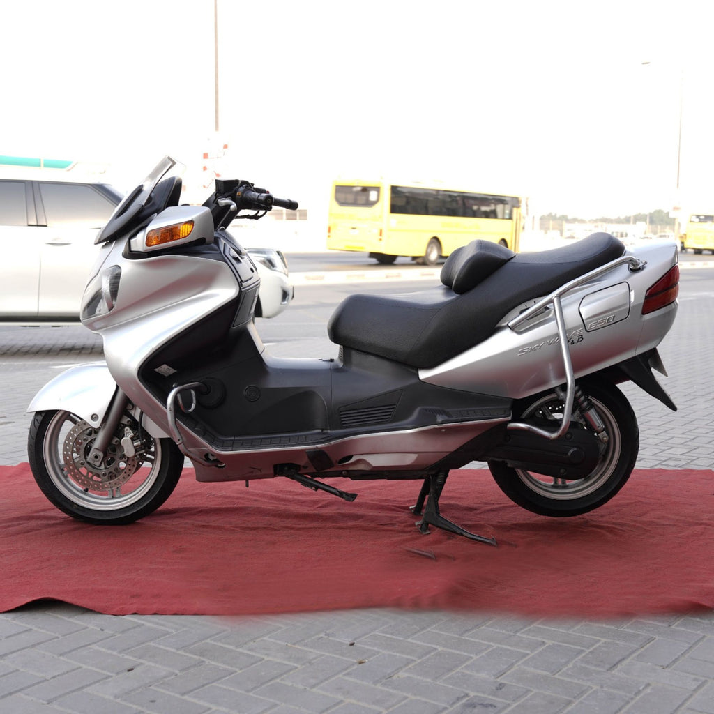 2005 Suzuki Skywave 650 LX Burgman Motorcycle for Sale In UAE