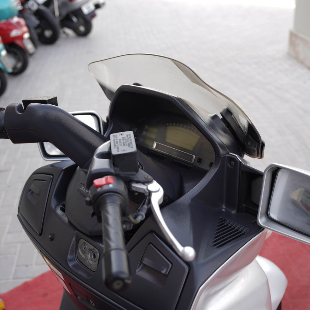 2005 Suzuki Skywave 650 LX Burgman Motorcycle for Sale In UAE