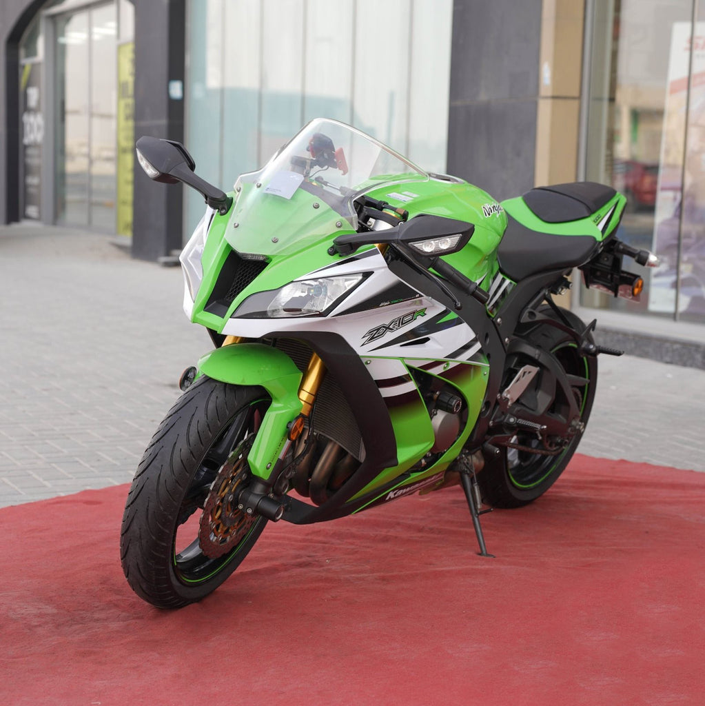2014 Used Kawasaki Ninja ZX-10R Motorcycle for Sale In UAE