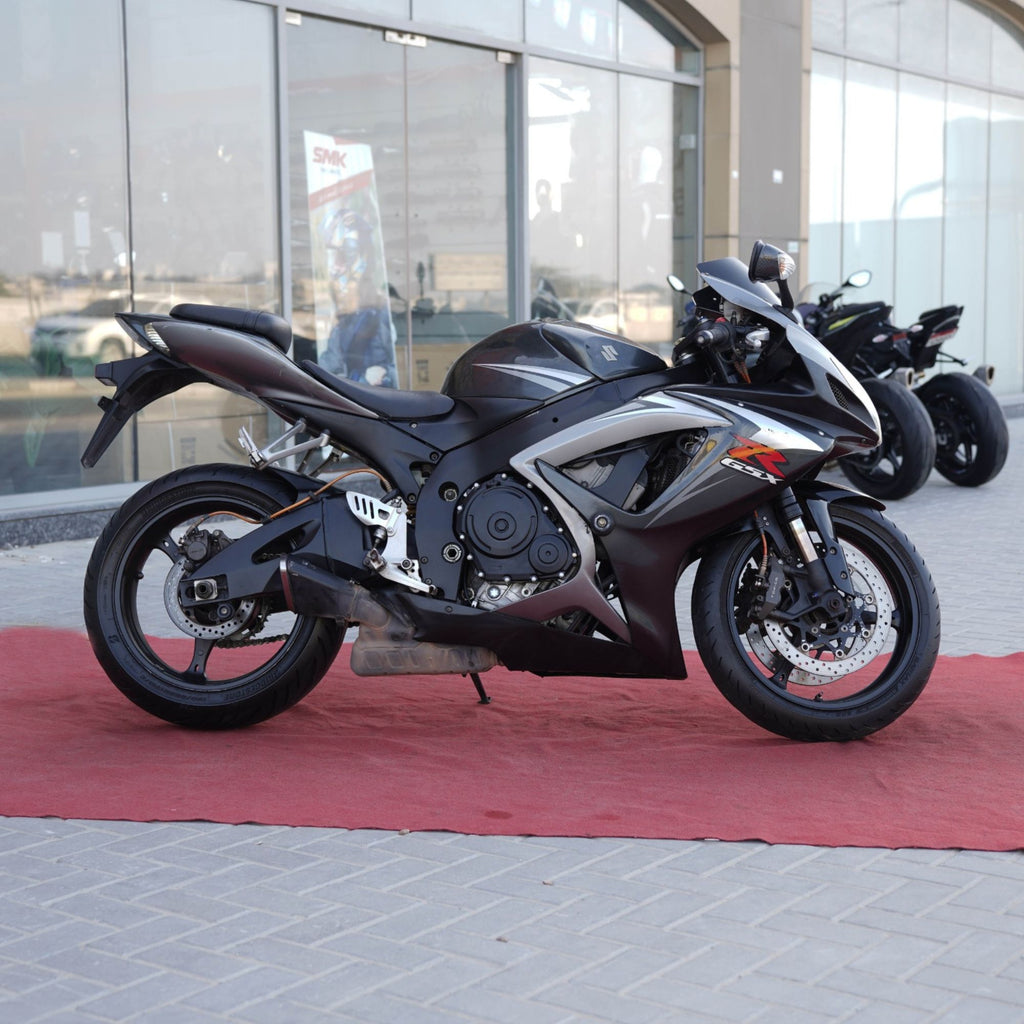 Used 2006 Suzuki GSX-R750 Motorcycle for Sale In UAE