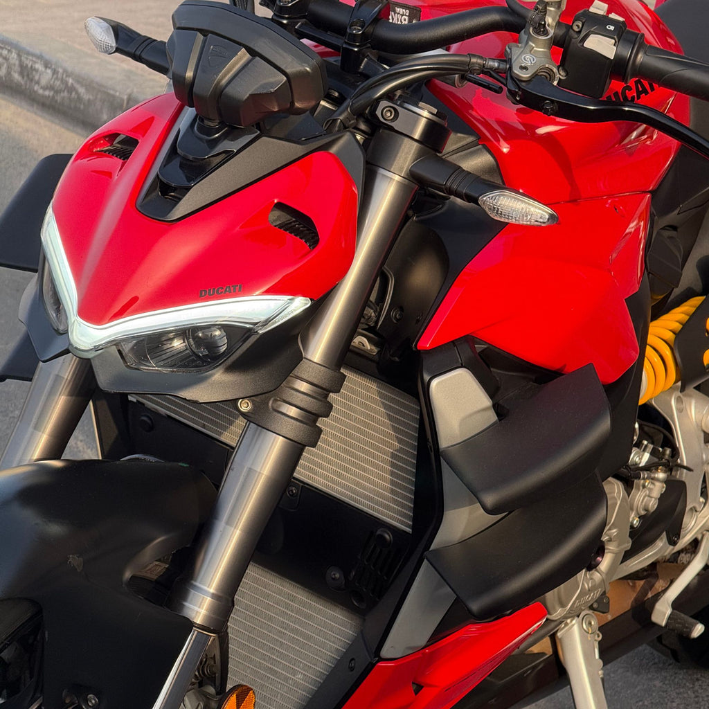 2022 Used Ducati Streetfighter V2 Motorcycle for Sale In Dubai