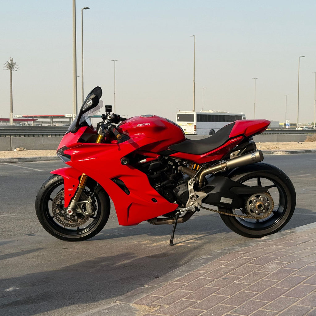 Used 2018 Ducati SuperSport S 950 Motorcycle for Sale In Dubai