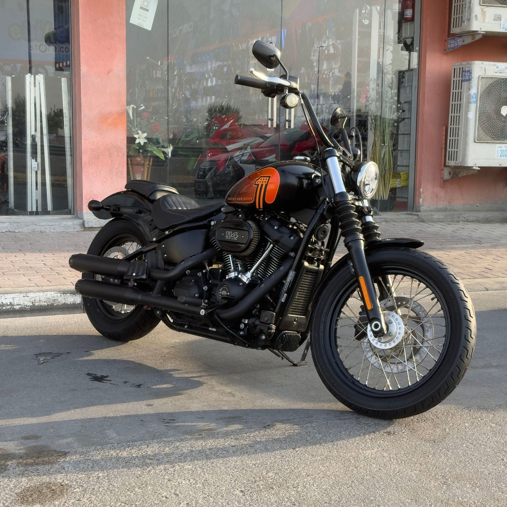 Used Harley Street Bob 1200 American Spec Superbike for Sale In Dubai