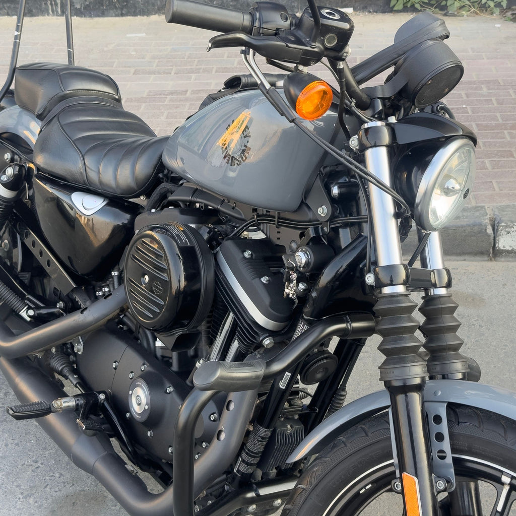 Used 2022 Harley Davidson Iron 883 Cruiser Motorcycle for Sale In Dubai