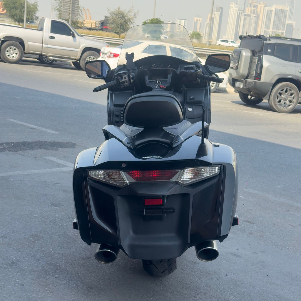 2014 Honda Goldwing F6B GCC Luxury Touring Bike for Sale In Dubai