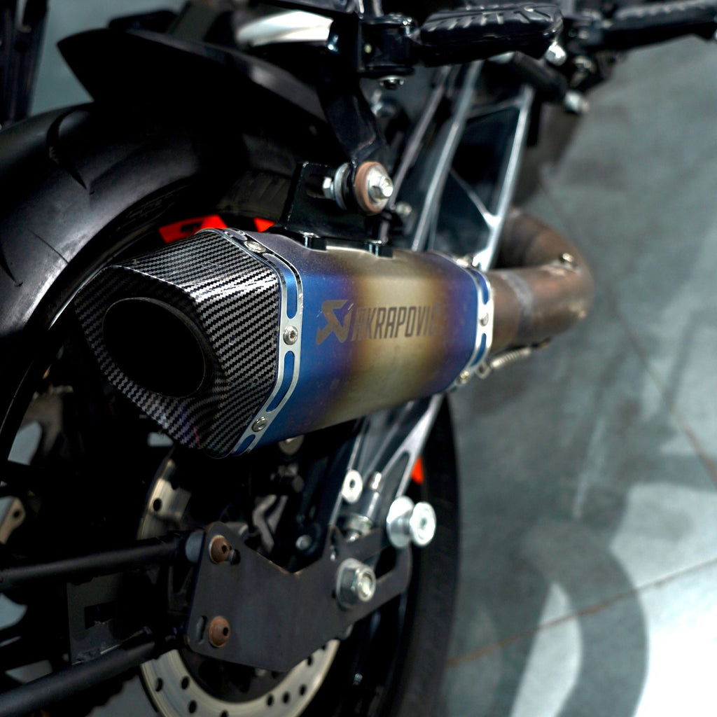 Used 2021  KTM  390 Duke Street Motorcycle for Sale In Abudhabi