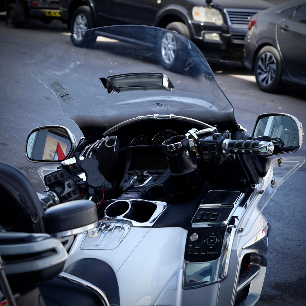 Used 2012 Honda Gold Wing GL1800 Touring Bike for Sale In Abudhabi