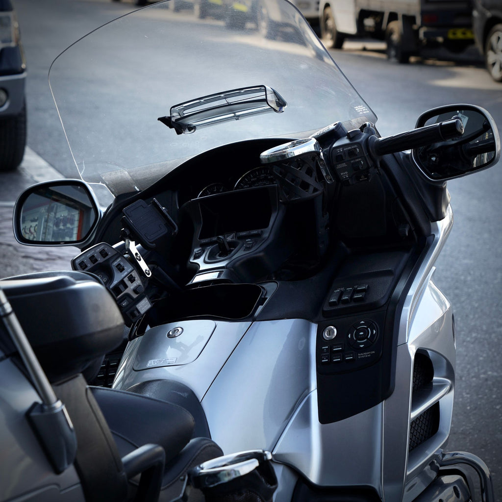 Used 2015 Honda Gold Wing GL1800 Motorcycle for Sale In Abudhabi