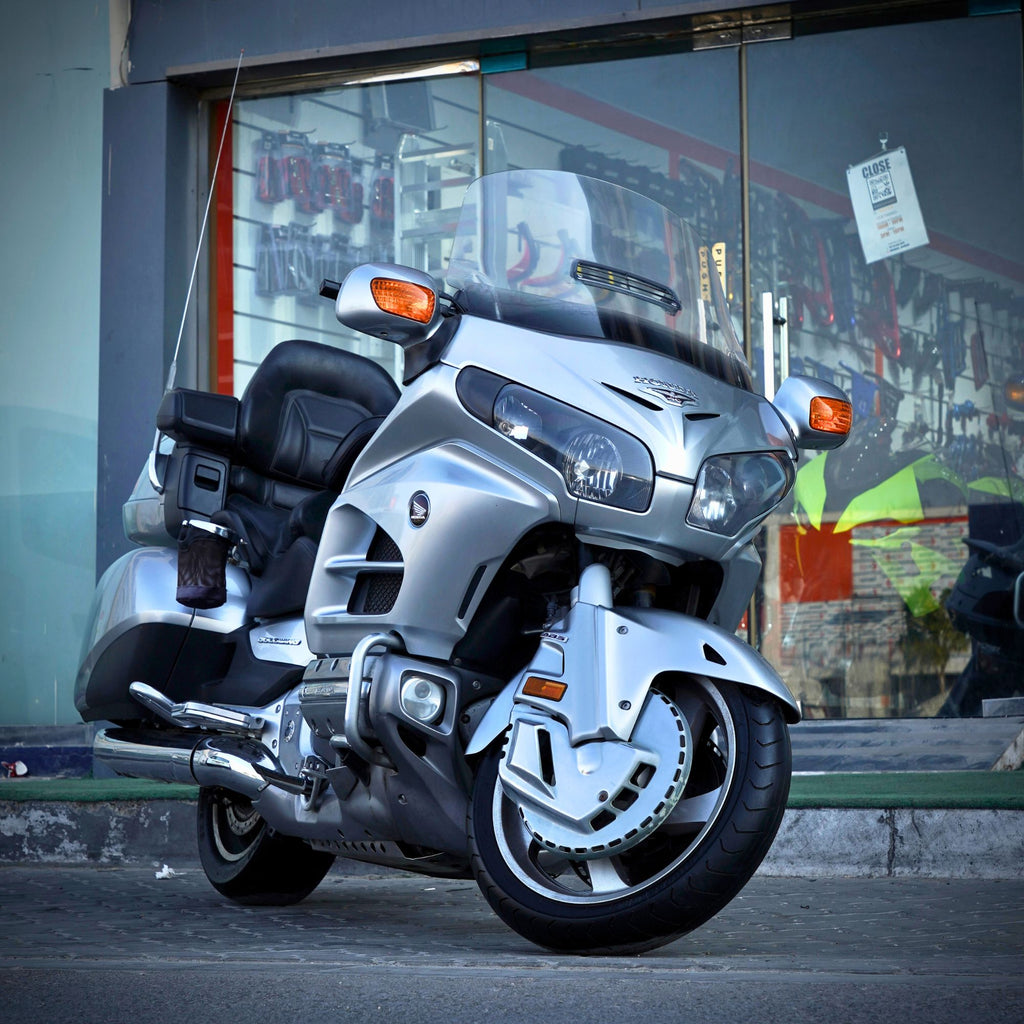 Used 2015 Honda Gold Wing GL1800 Motorcycle for Sale In Abudhabi