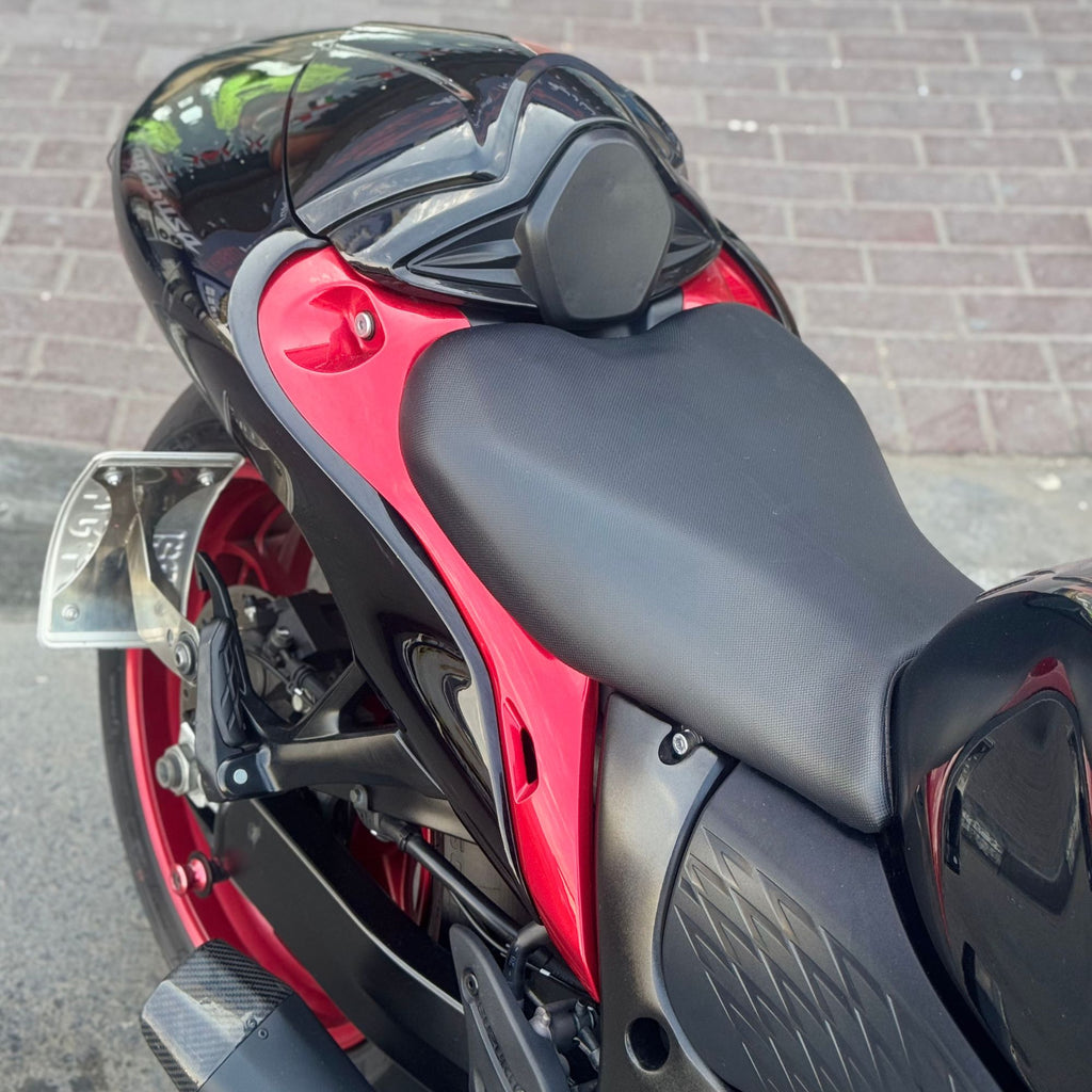 Used 2023 Suzuki Hayabusa 1300CC Motorcycle for Sale, Contact - 0569000351