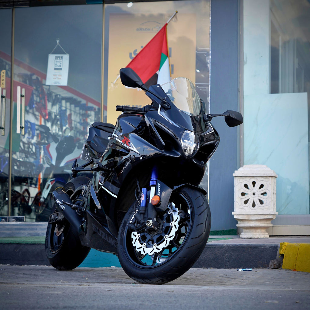 Used 2018 Suzuki GSX-R1000 RR Motorcycle for Sale In Abudhabi - 0555546678