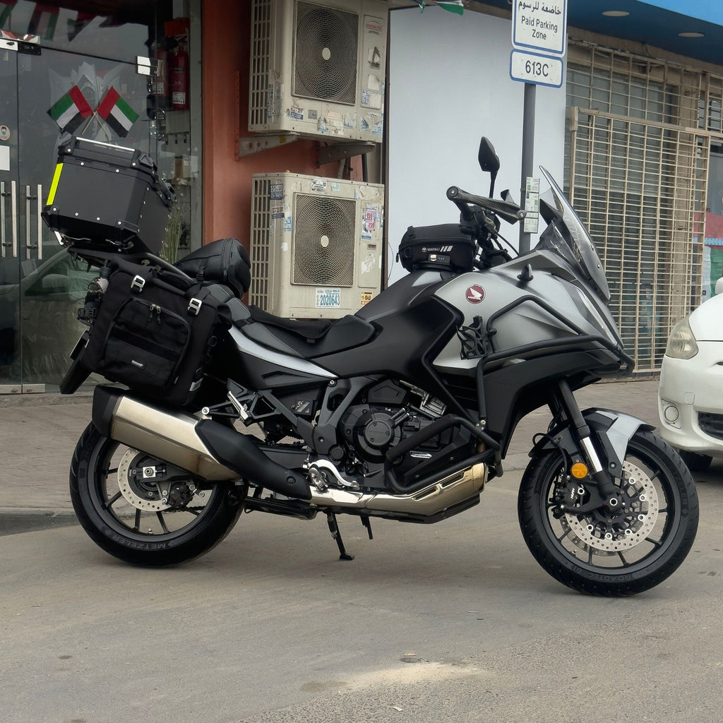 Used 2024 Honda NT 1100 DCT Touring Motorcycle for Sale In Dubai - 0569000351