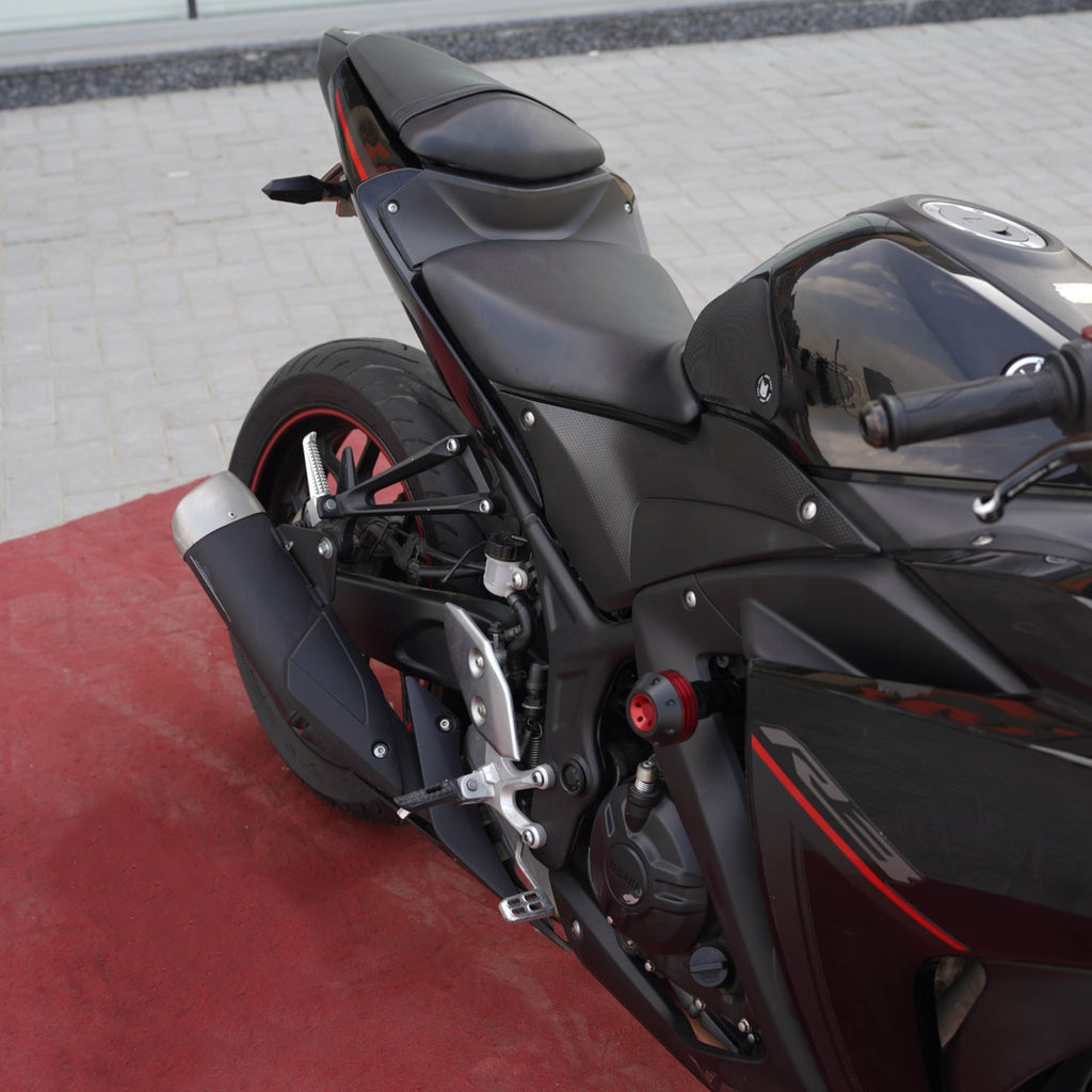 2017 Yamaha R3 Sports Bike  300cc for Sale In Sharjah - 0555598040