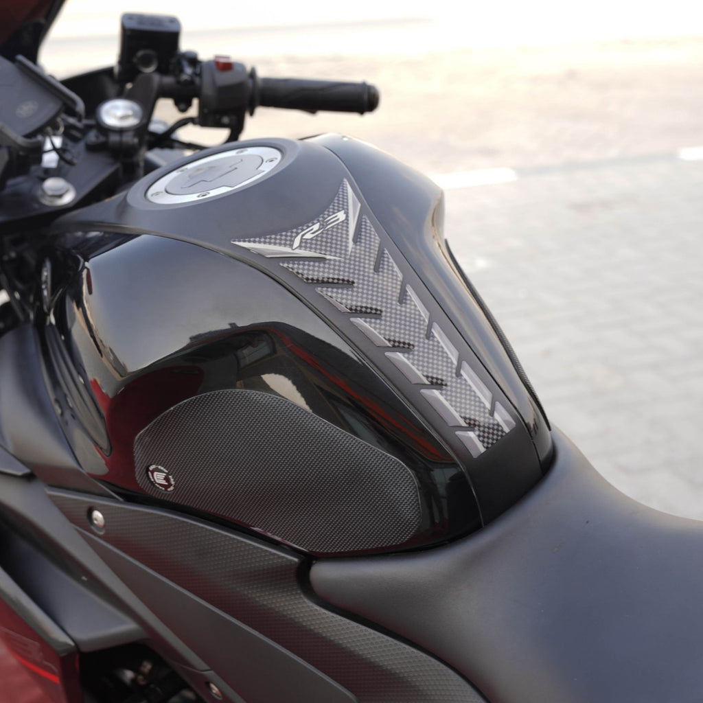 2017 Yamaha R3 Sports Bike  300cc for Sale In Sharjah - 0555598040