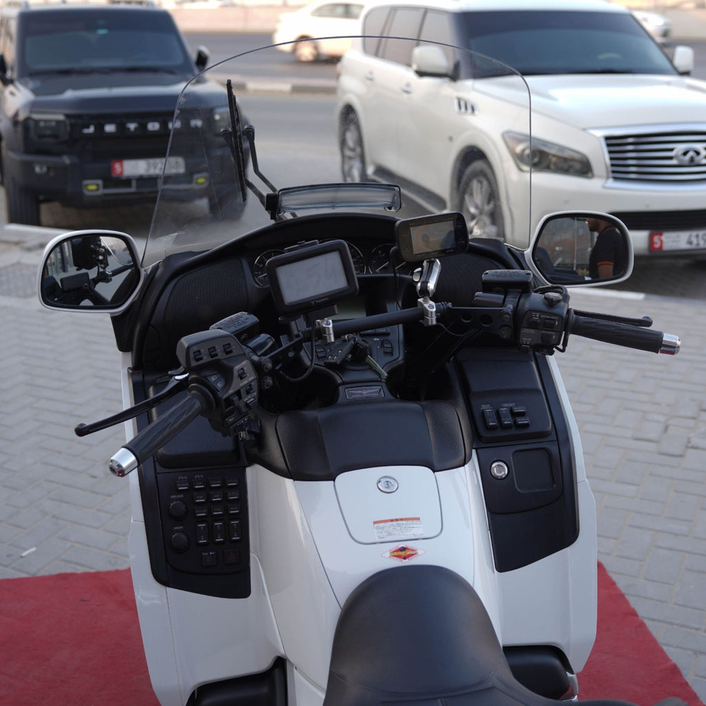 Used 2017 Honda Goldwing 1800cc Touring Motorcycle In Sharjah - 0555598040