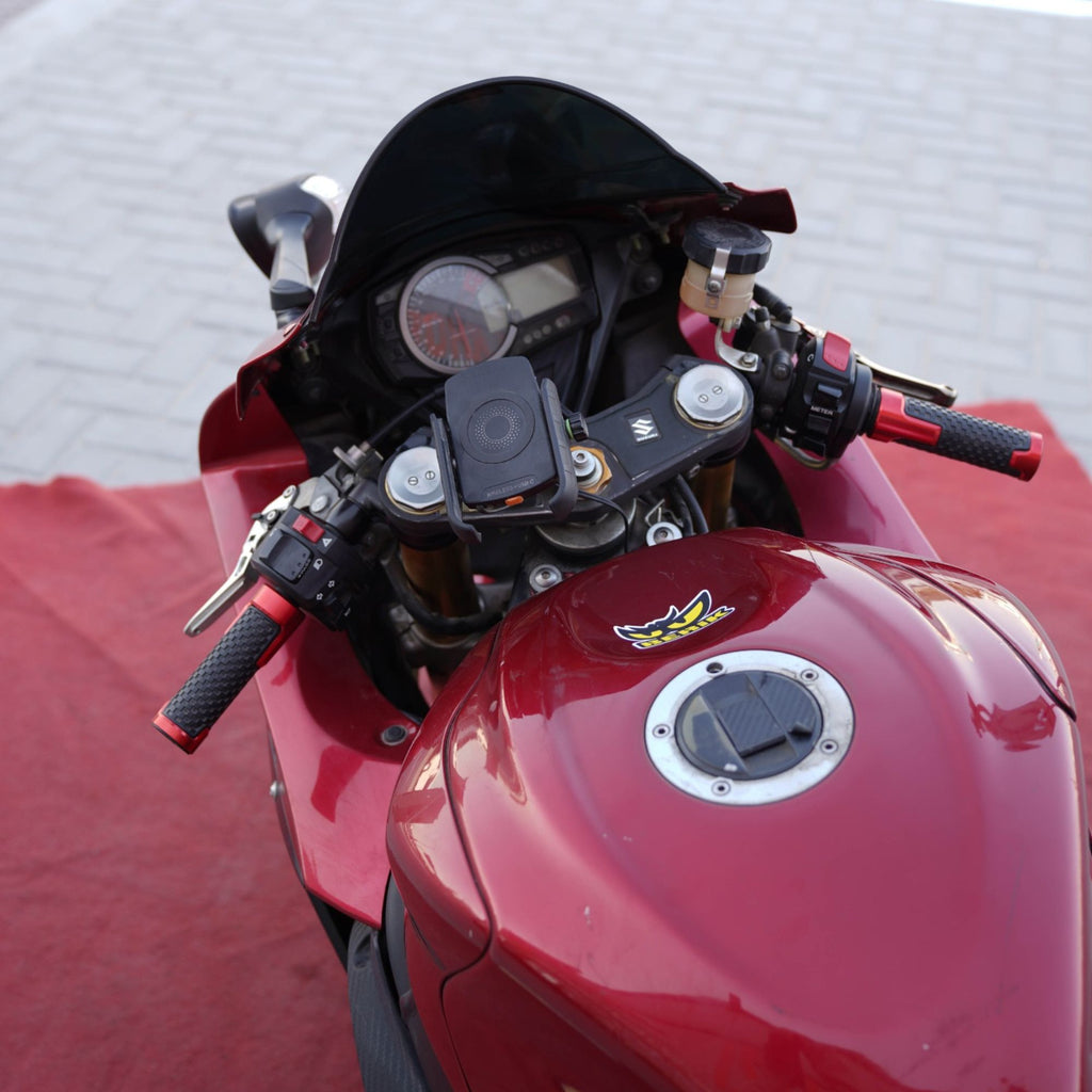 Used 2014 Suzuki GSX-R750 Sport Bike In Sharjah - 0555598040