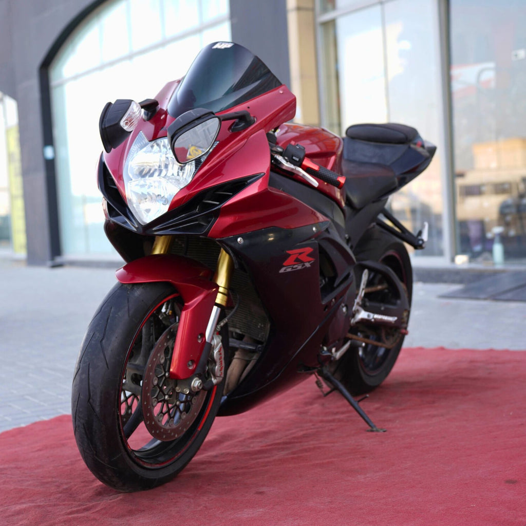 Used 2014 Suzuki GSX-R750 Sport Bike In Sharjah - 0555598040