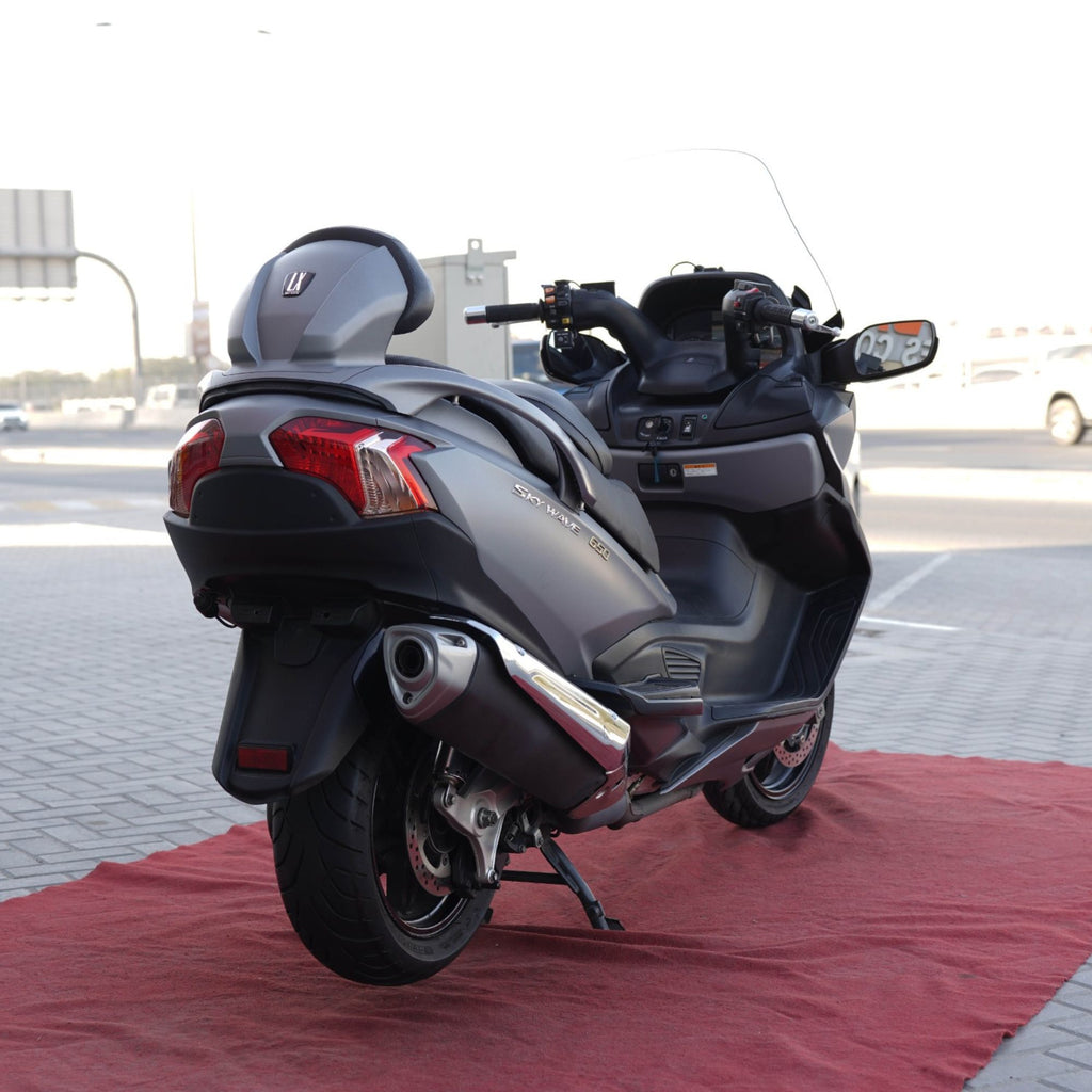 2017 Used Suzuki Skywave 650 Maxi Scooter In Sharjah - 0555598040