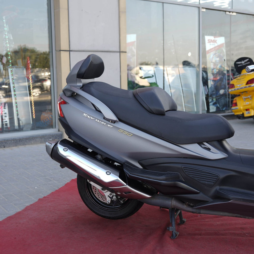 2017 Used Suzuki Skywave 650 Maxi Scooter In Sharjah - 0555598040
