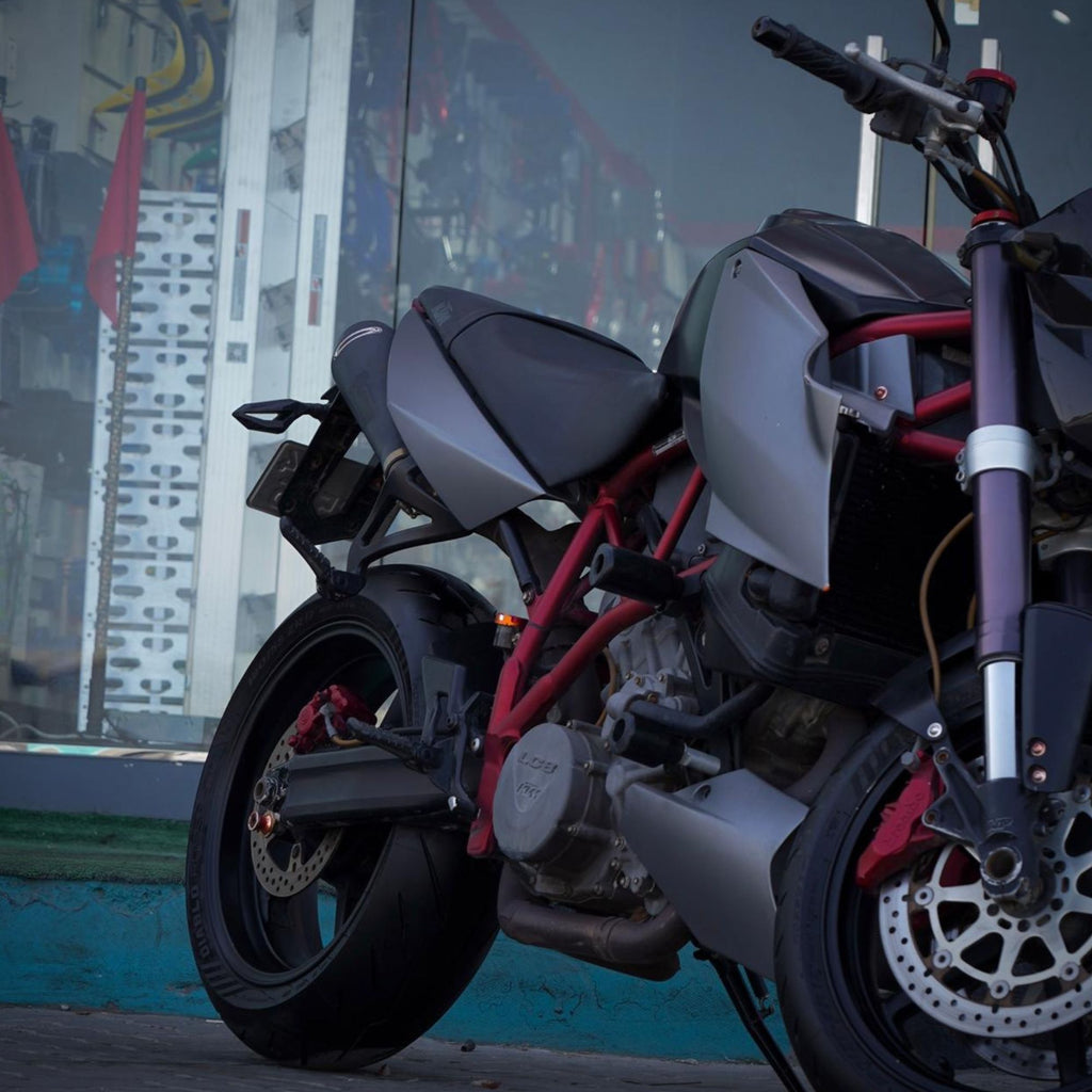 2008 KTM Super Duke 990 V-Twin Naked Sportbike In Abudhabi - 0555546678