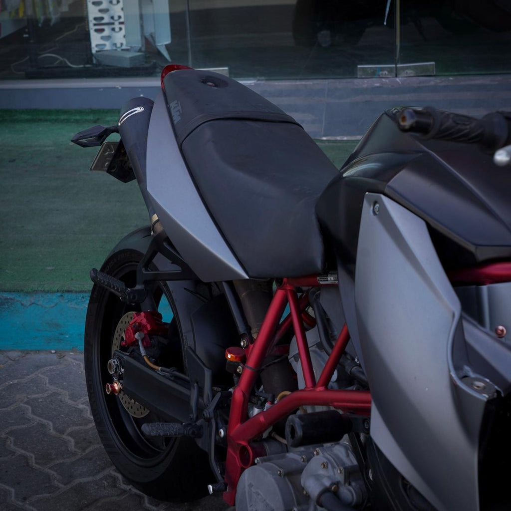 2008 KTM Super Duke 990 V-Twin Naked Sportbike In Abudhabi - 0555546678