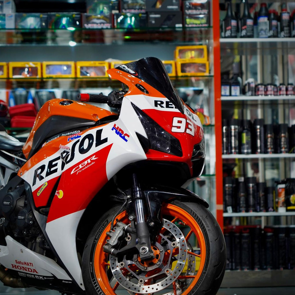 Used 2016 Honda CBR1000RR Repsol Edition In Abudhabi - 0555546678