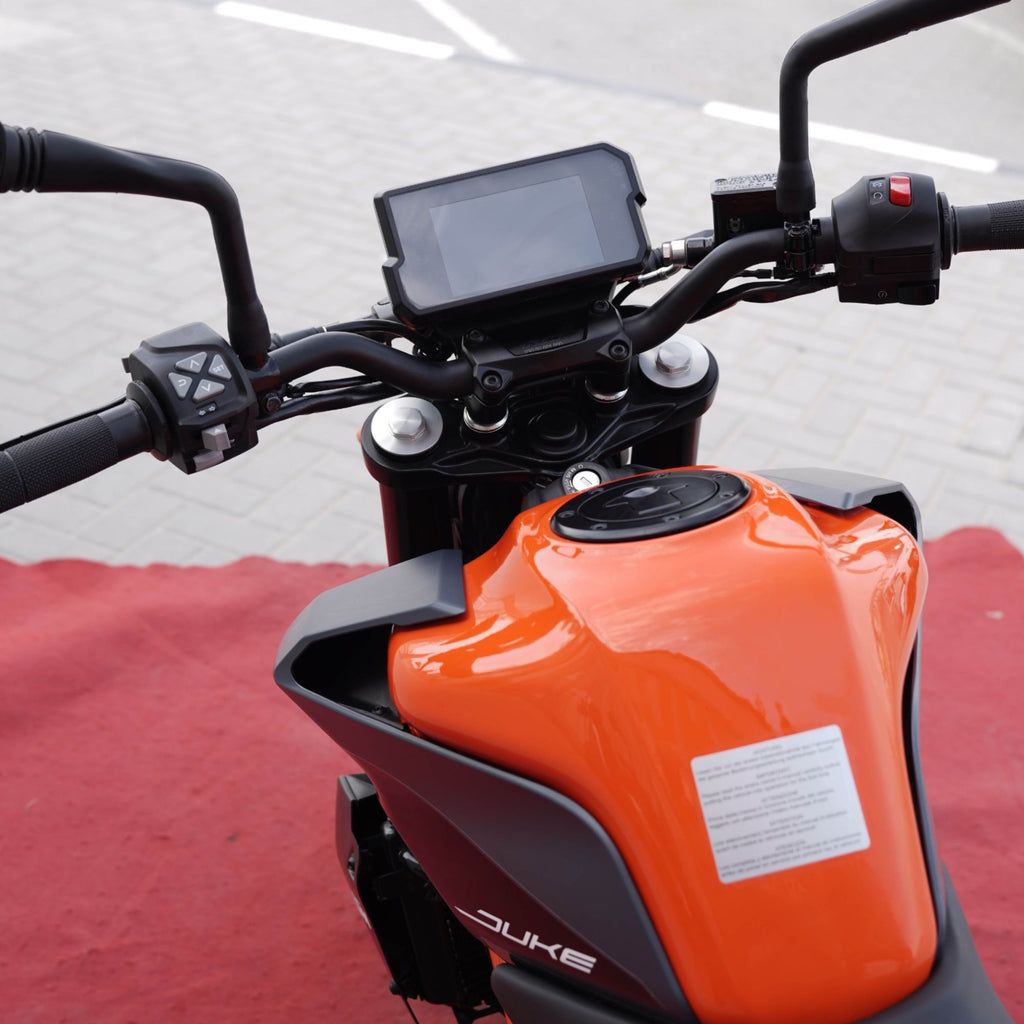 2023 KTM Duke 390cc Motorcycle for Sale In Sharjah - 0555598040