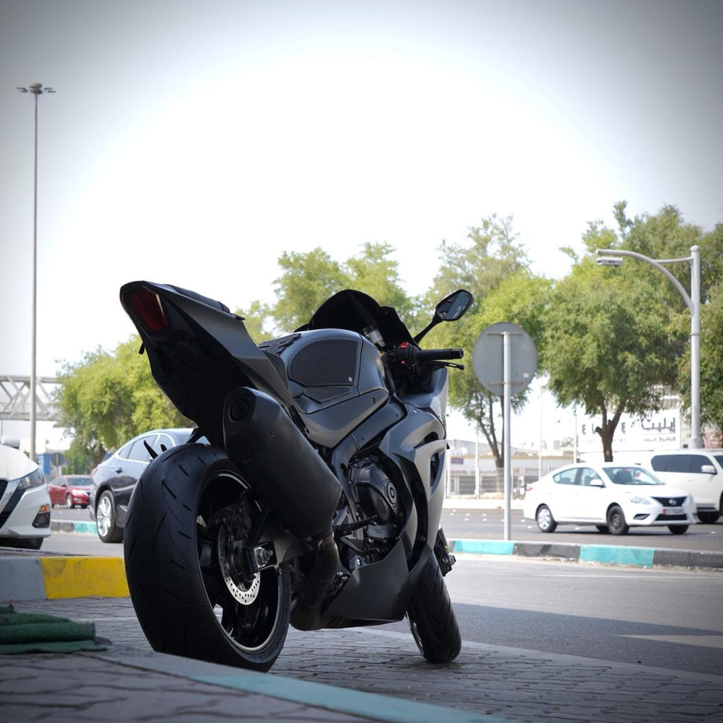2021 Suzuki GSX‑R1000 Sportbike In Abudhabi - 0555546678