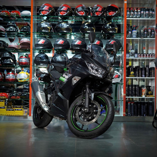 2022 Kawasaki Ninja 400cc Sport Bike In Abudhabi - 0555546678
