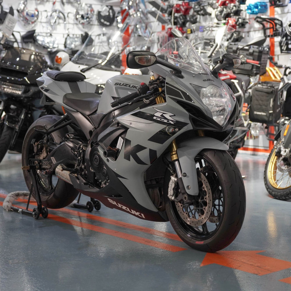 Suzuki GSX-R750 2021 Modified Full Accessories 750cc Superbike In Dubai - 0569000351