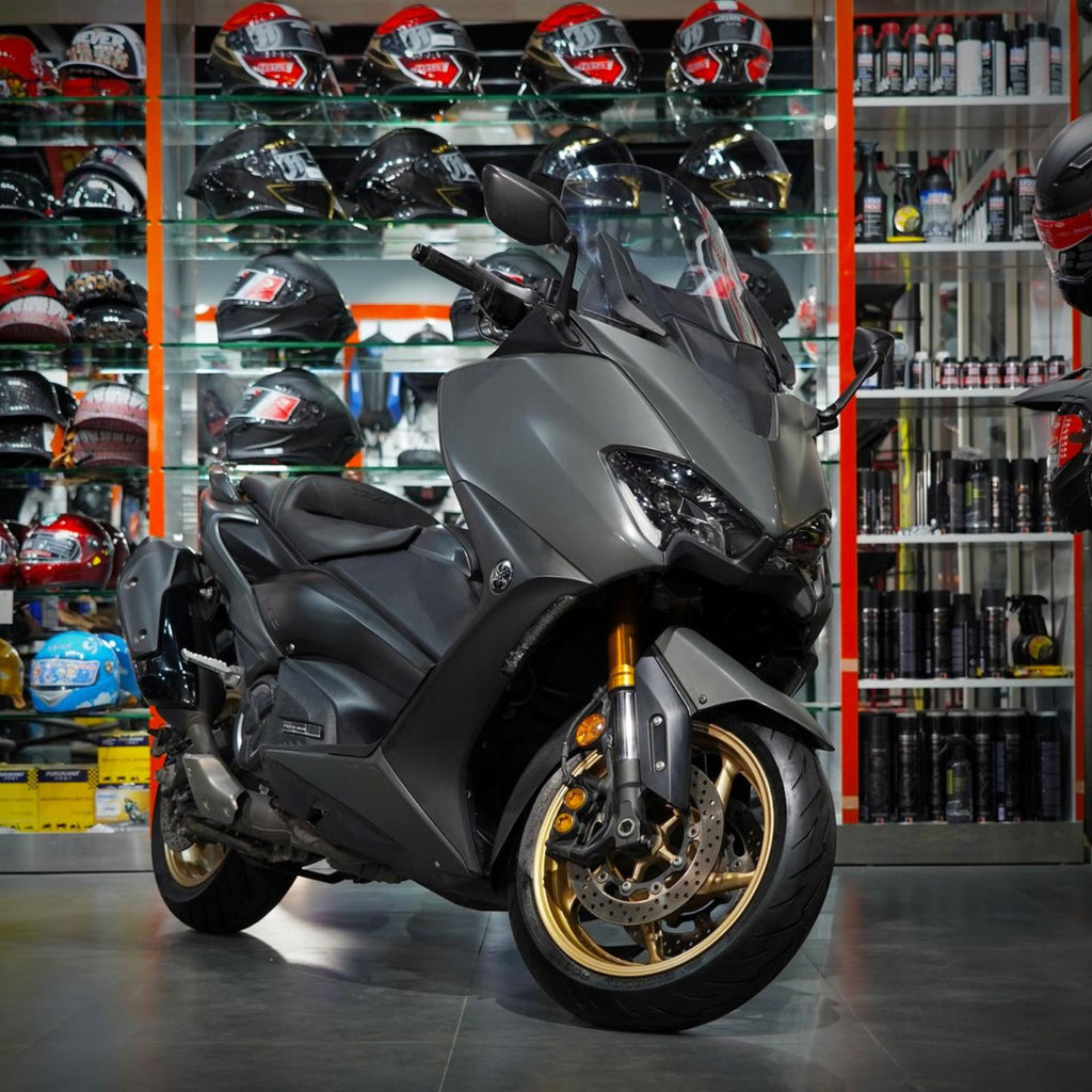 2021 Yamaha TMAX 560 GCC Specs Motorcycle for Sale In Abudhabi - 0555546678