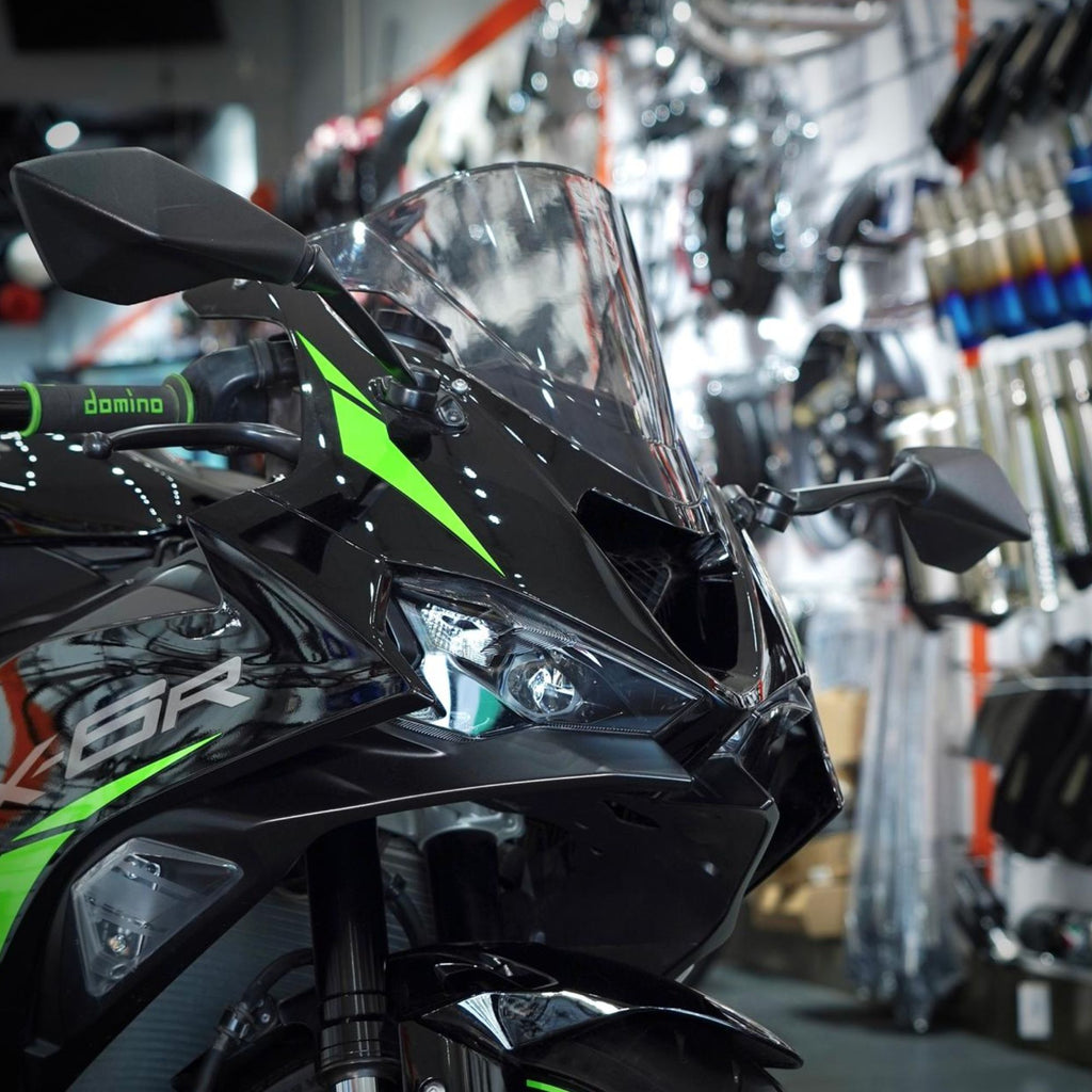 2025 Kawasaki Ninja ZX6R Motorcycle for Sale In Abudhabi - 0555546678