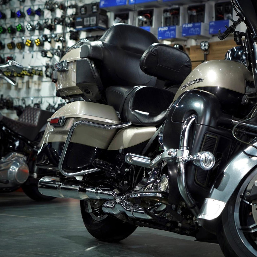 2018 Harley-Davidson Ultra Glide Touring Motorcycle In Abudhabi - 0555546678