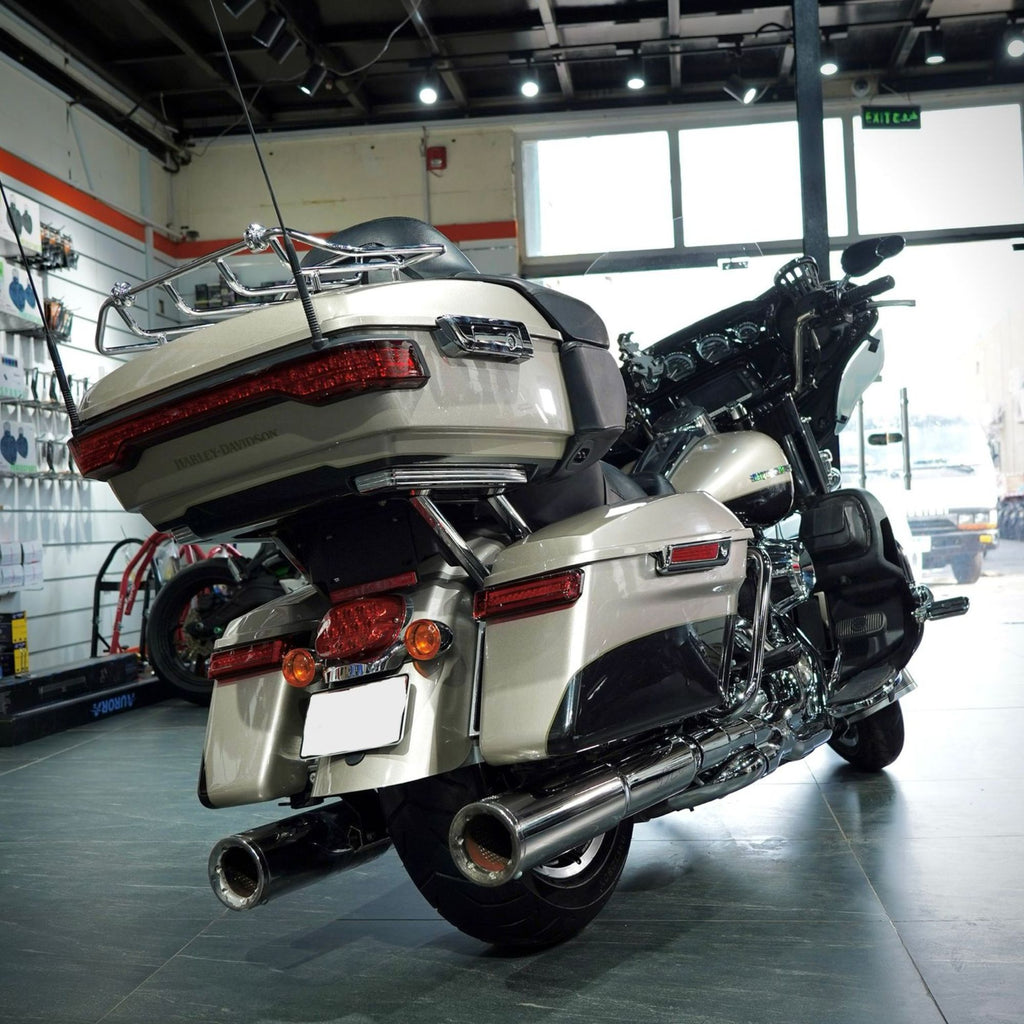 2018 Harley-Davidson Ultra Glide Touring Motorcycle In Abudhabi - 0555546678