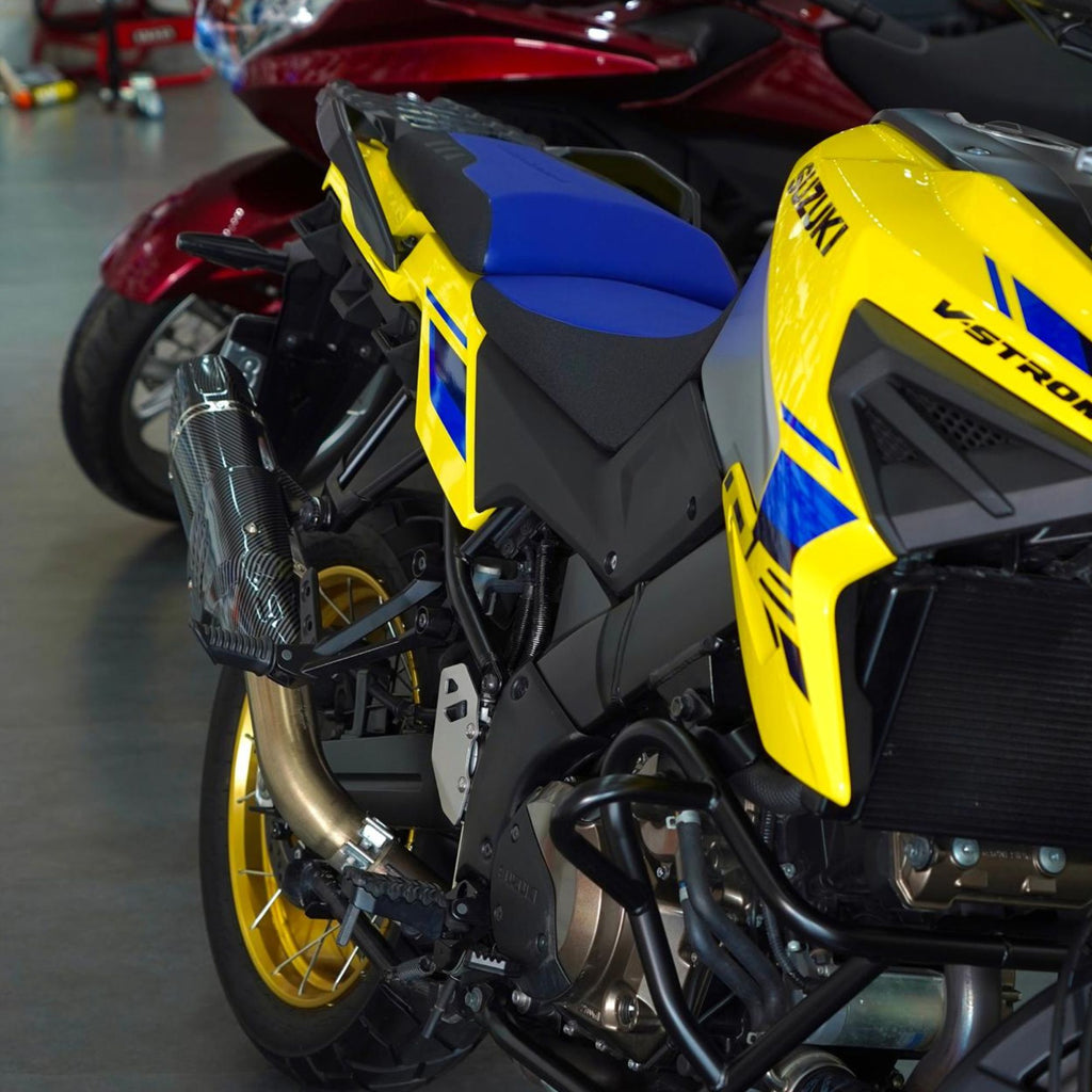 2023 Suzuki V-Strom 800DE Adventure Motorcycle In Abudhabi - 0555546678