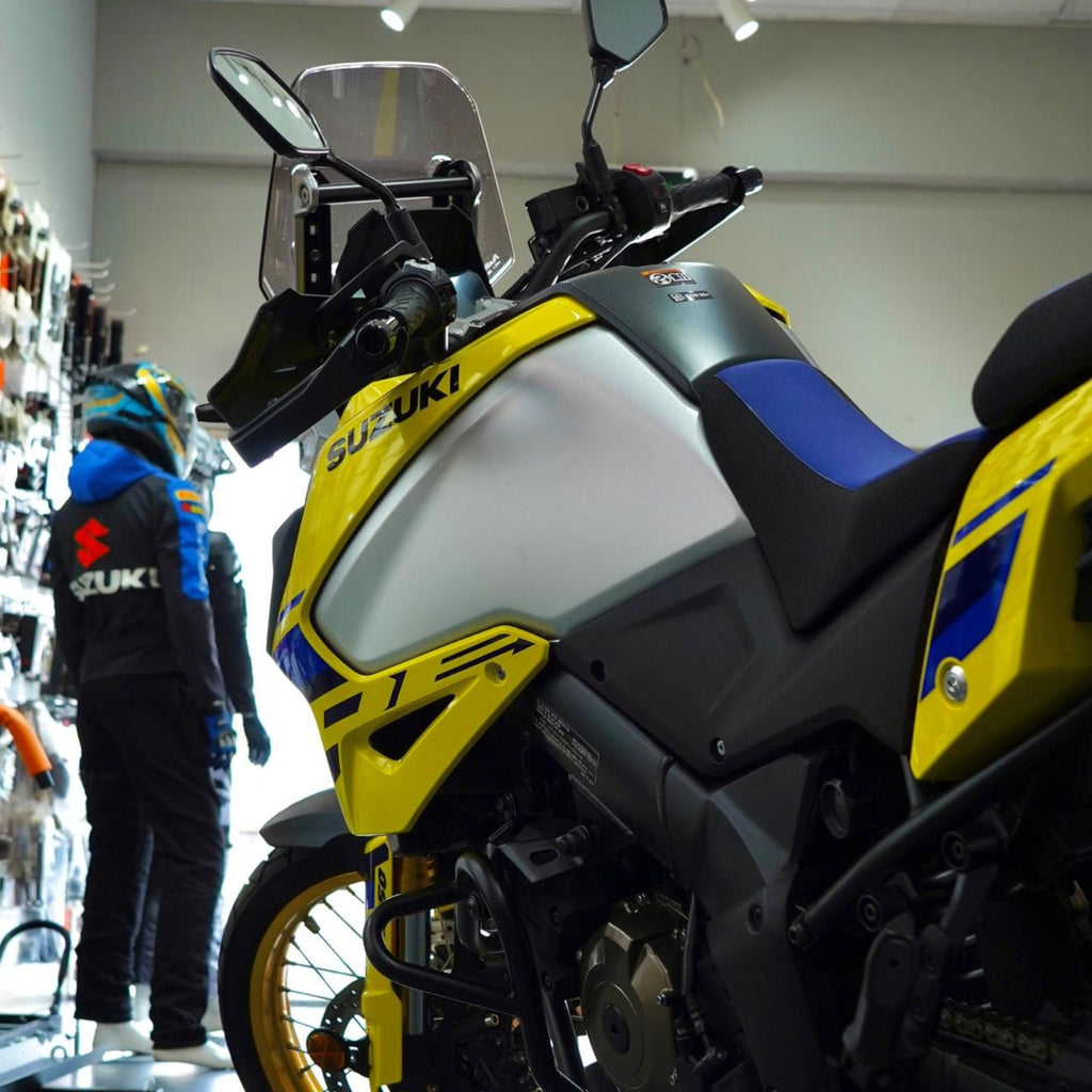 2023 Suzuki V-Strom 800DE Adventure Motorcycle In Abudhabi - 0555546678