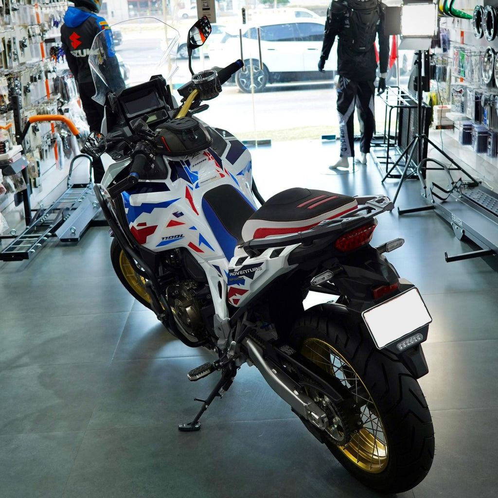 2024 Honda Africa Twin 1100 CRF1100L Adventure Motorcycle for Sale In Abudhabi - 0555546678