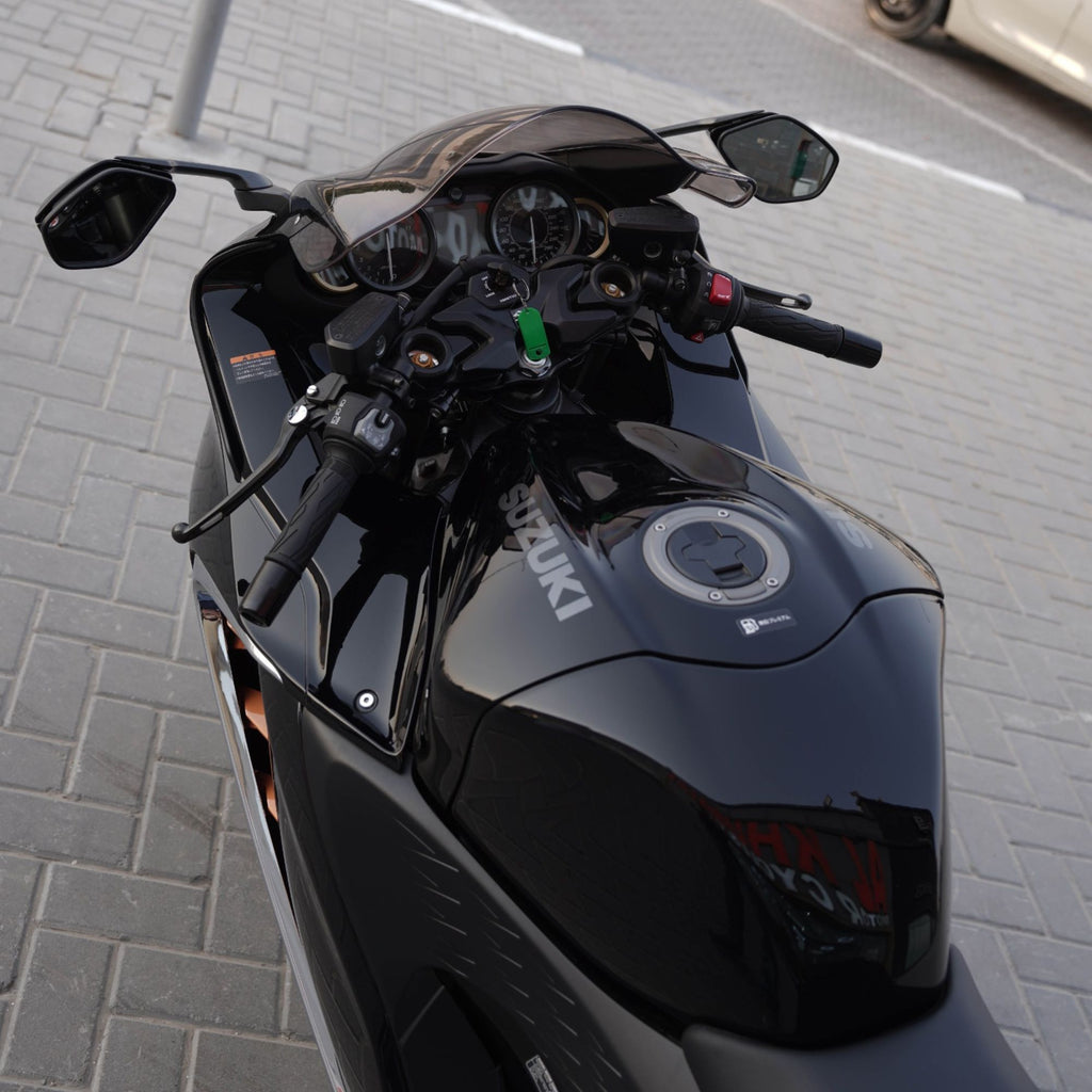Used 2021 Suzuki Hayabusa 1300cc for Sale In Sharjah - 0555598040