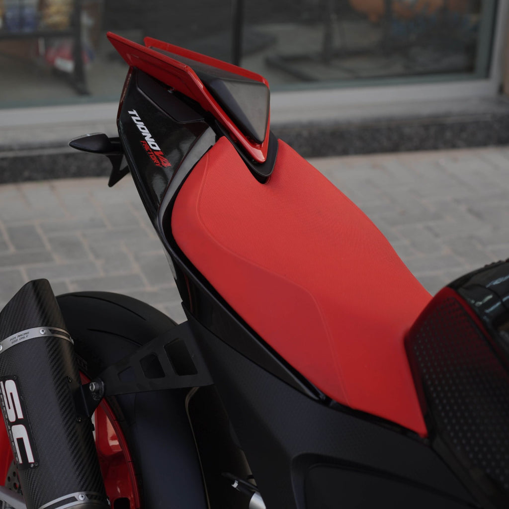 Used 2022 Aprilia Sportbike RS 660 for Sale in Sharjah - 0555598040