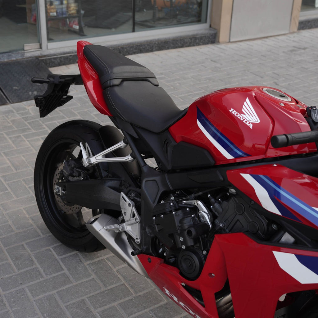 Used 2025 Honda CBR 650R Motorcycle for Sale In Sharjah - 0555598040