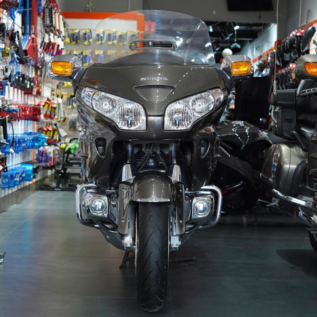 Honda Gold Wing 2010 GL1800 Touring Motorcycle In Abudhabi - 0555546678
